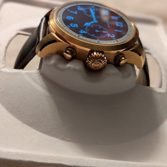 ⬇️PD⬇️MONTBLANC SUMMIT SMARTWATCH SAPHIRE CRYSTAL (NWOT) - Picture 7 of 15
